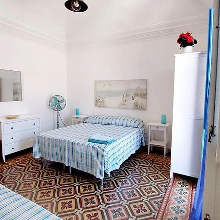 Casa Blue Windows P1 Lägenhet Favignana Exteriör bild